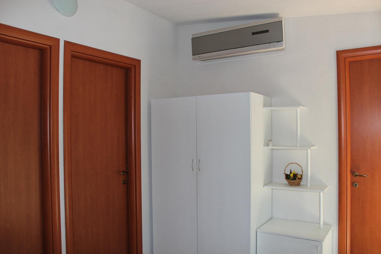 Residence Serrone Santa Maria di Castellabate Bagian luar foto